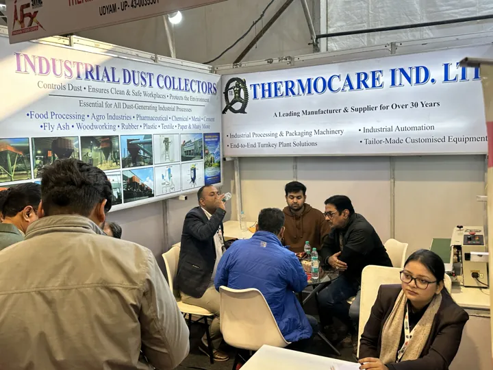 Discussions with visitors at the stand